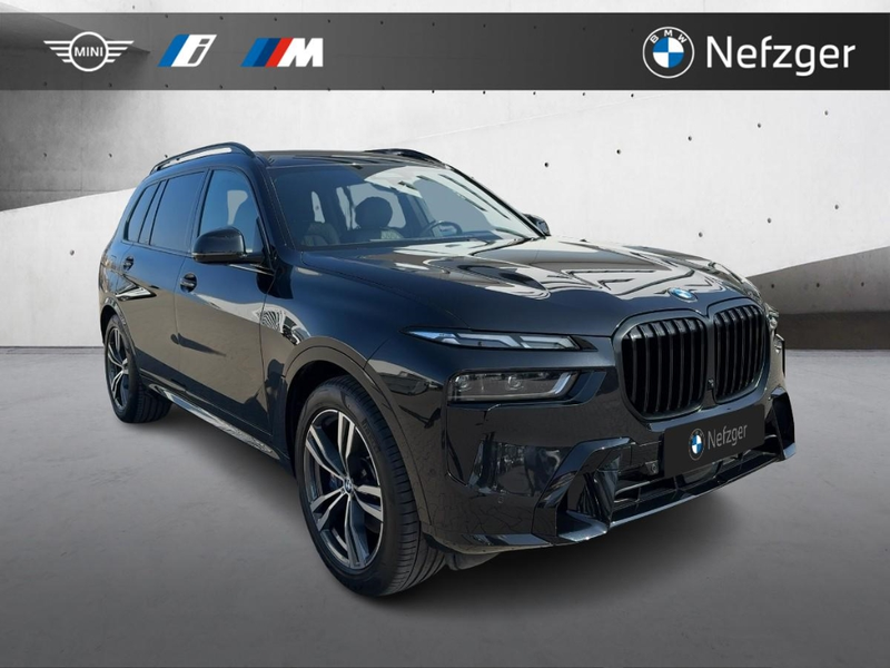 BMW X7 xDrive40d M Sport Park-Assistent B&W PANO — photo 5