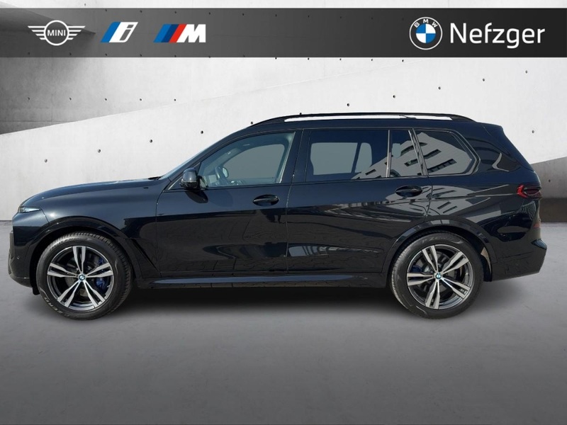 BMW X7 xDrive40d M Sport Park-Assistent B&W PANO — photo 2