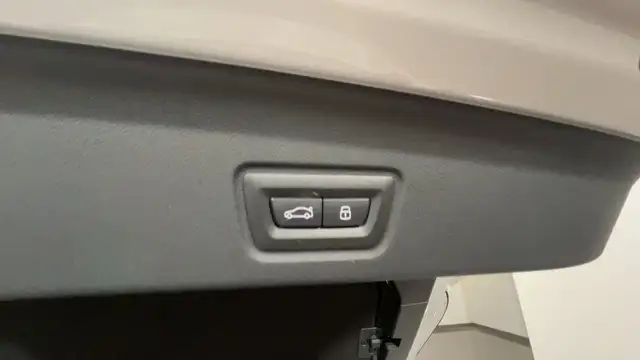 BMW 4 Series view 22