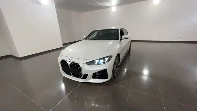 2025 BMW 4 Series in White for sale