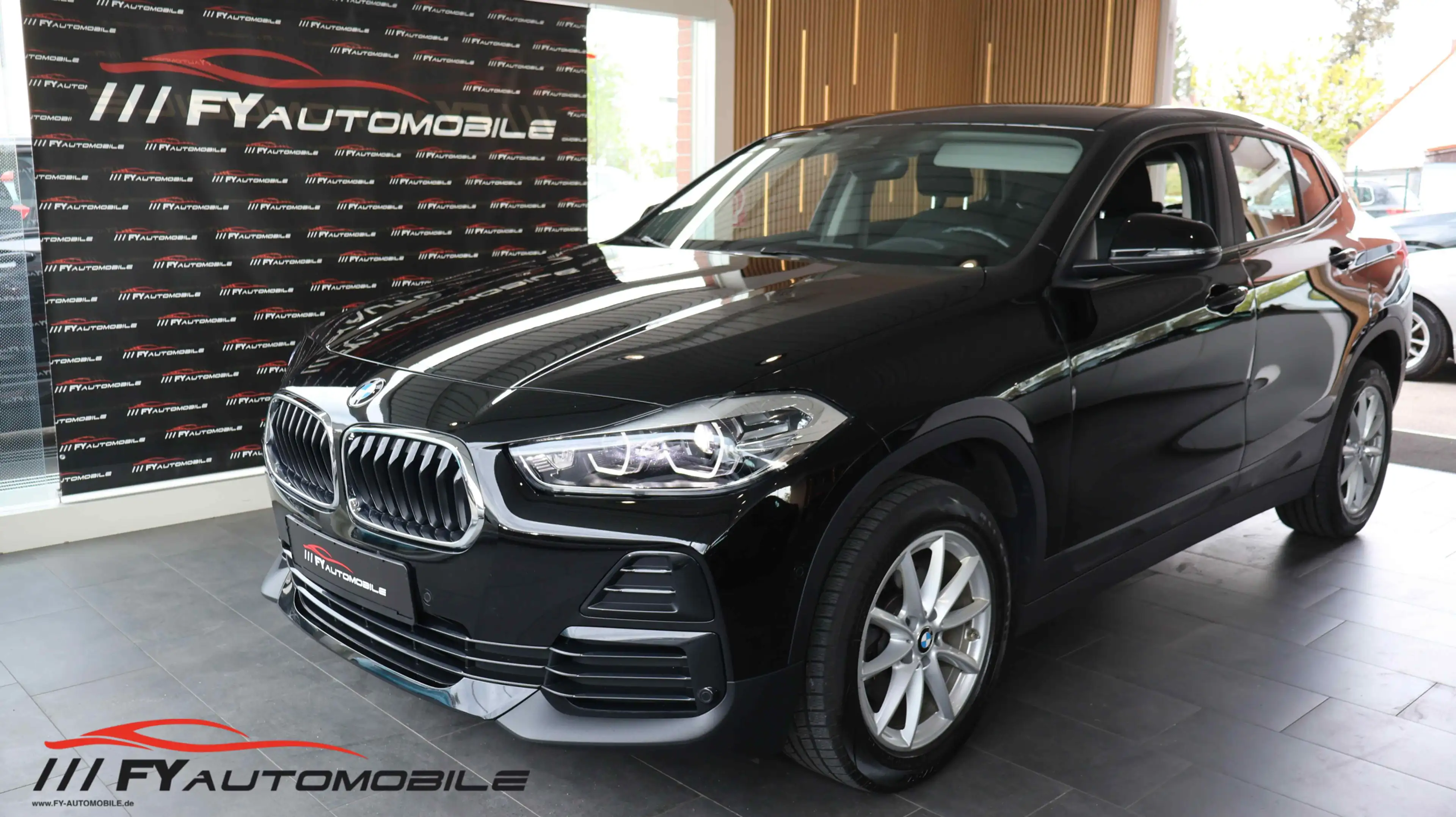 BMW X2 sDrive 18 d LED* Kamera* Garantie* 1. Hand