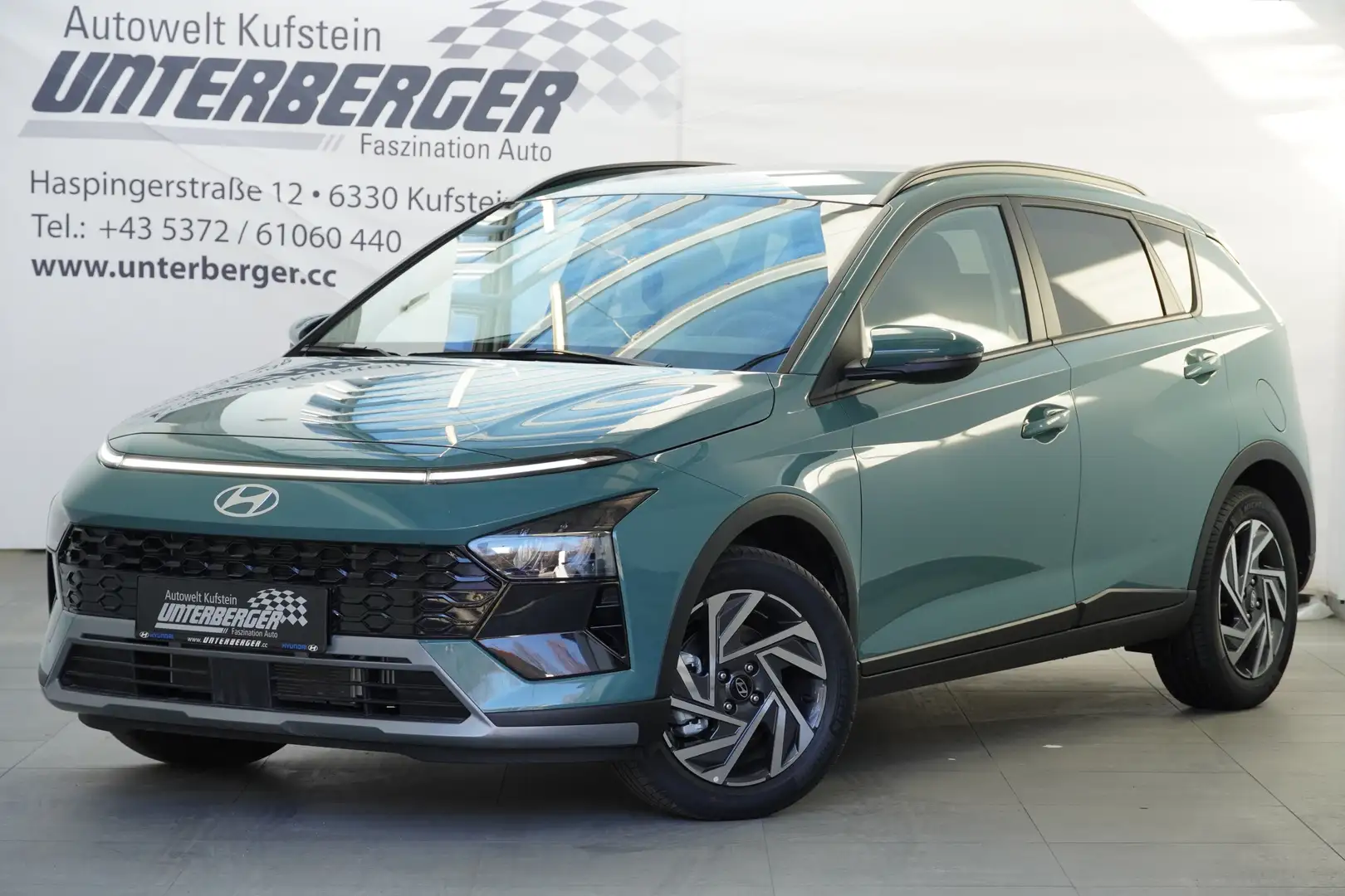 Hyundai BAYON GO Plus 1.0 T-GDI DCT Grün - 2