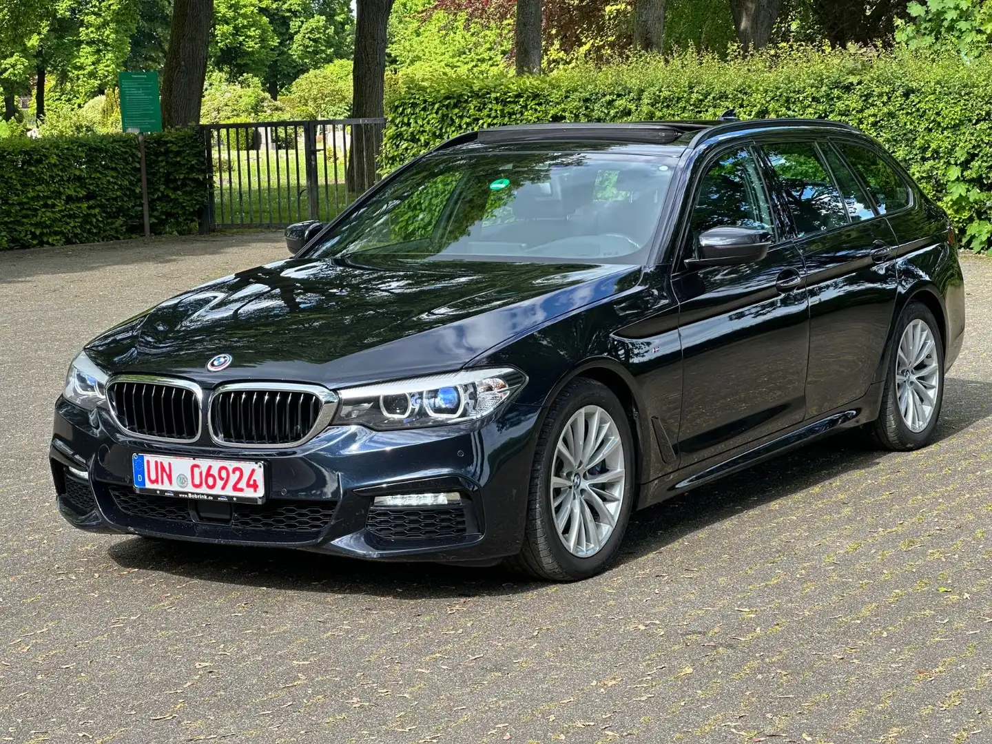BMW 530 d *X-DRIVE*M-PAKET*PANO*ACC*HUD*MEMORY Negro - 2