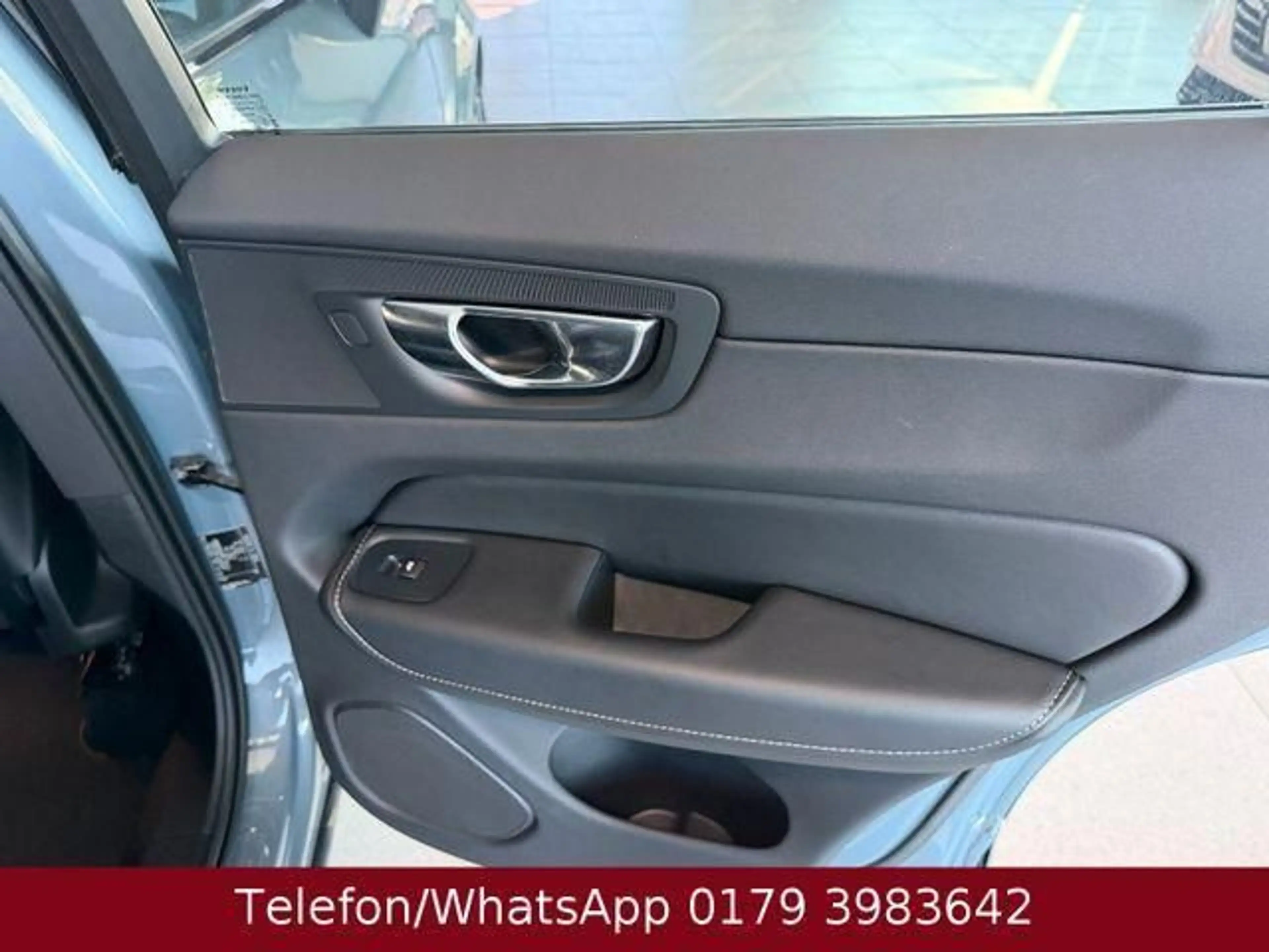 Volvo XC60 R Design 2WD 184 kW (250 PS), Automatik,... — photo 24