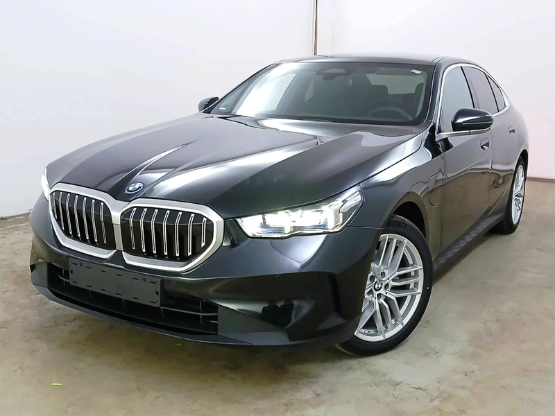 BMW 530 530e Pano HeadUp HarmanKardon 360°Kam ACC