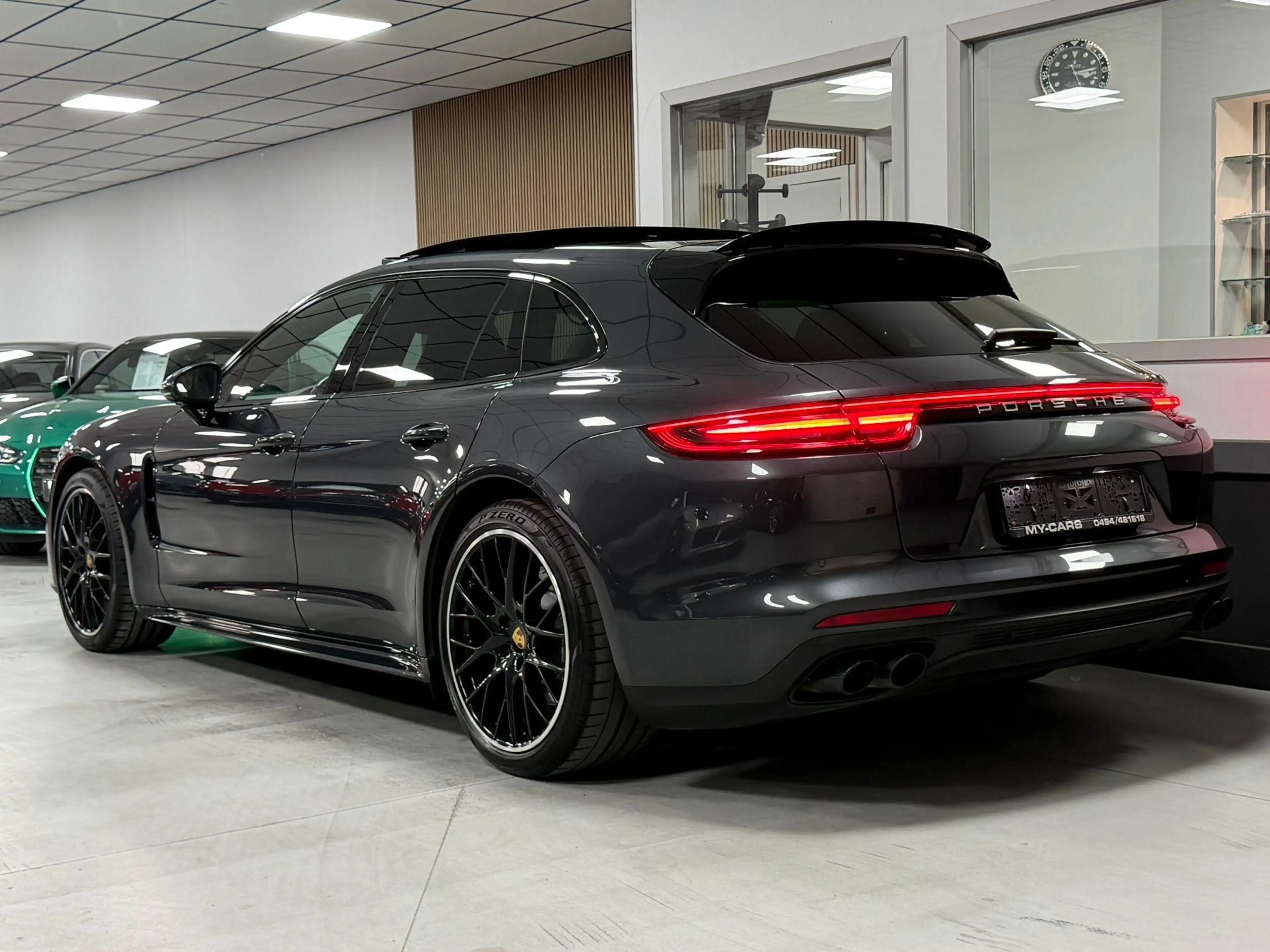 Porsche Panamera 4 Sport Turismo 3.0 V6 Turbo PDK - TOIT PANO - DISTRONIC - CAMERA - PNEUMATIC - BOSE — photo 6