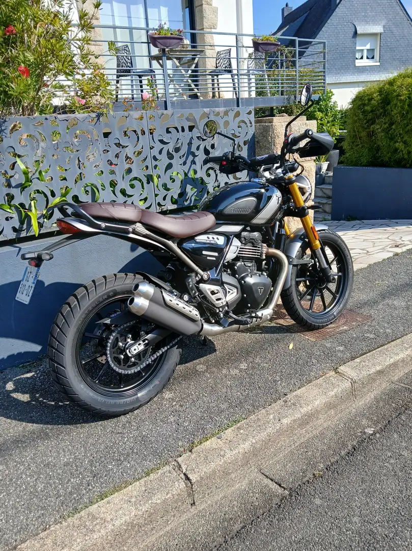 Triumph Speed 400 Noir - 1