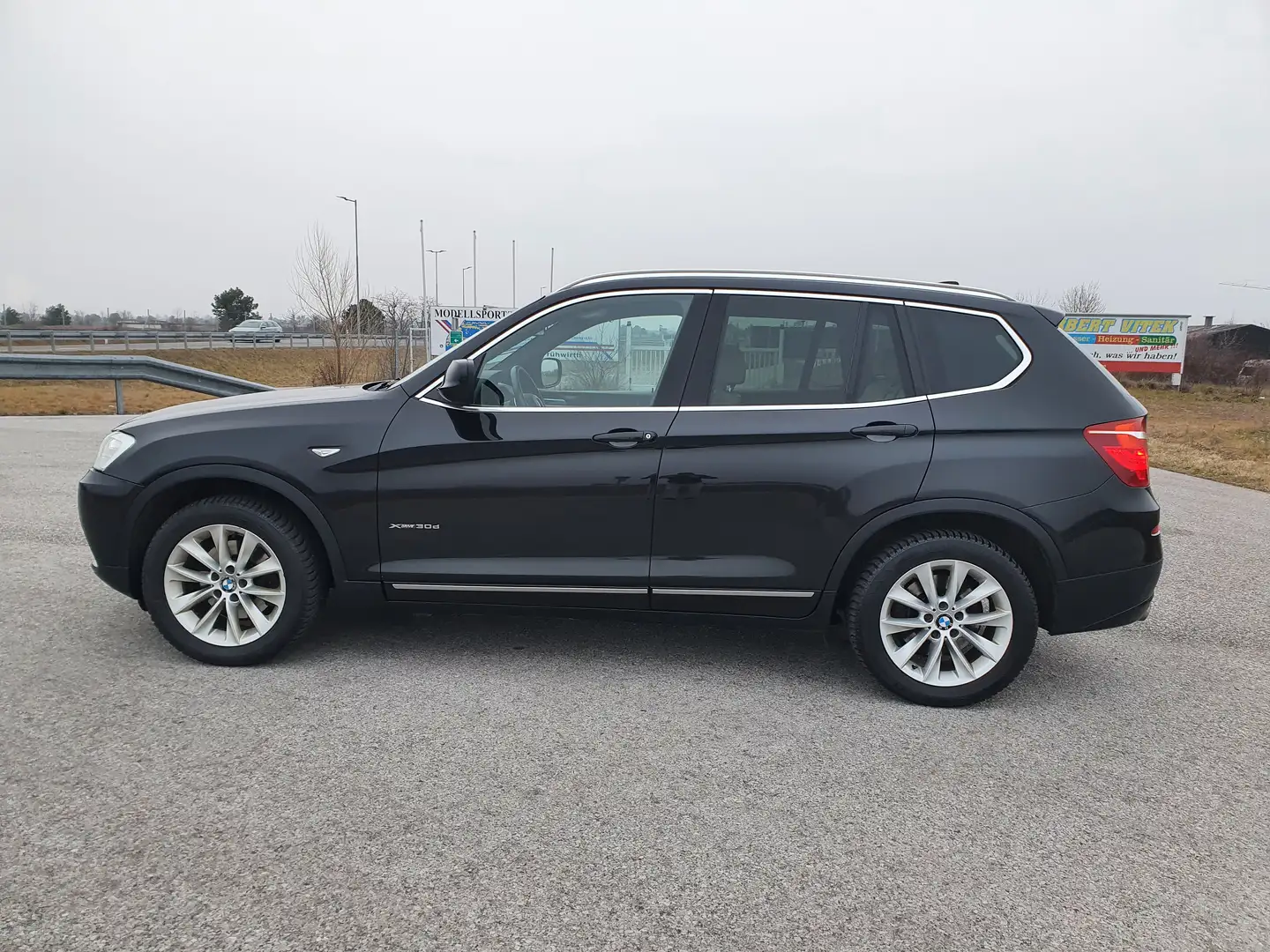 BMW X3 xDrive30d+Österreich-Paket+Aut. Schwarz - 2