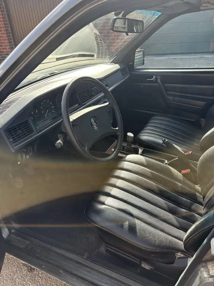 Mercedes-Benz 190 Basis, foto 6