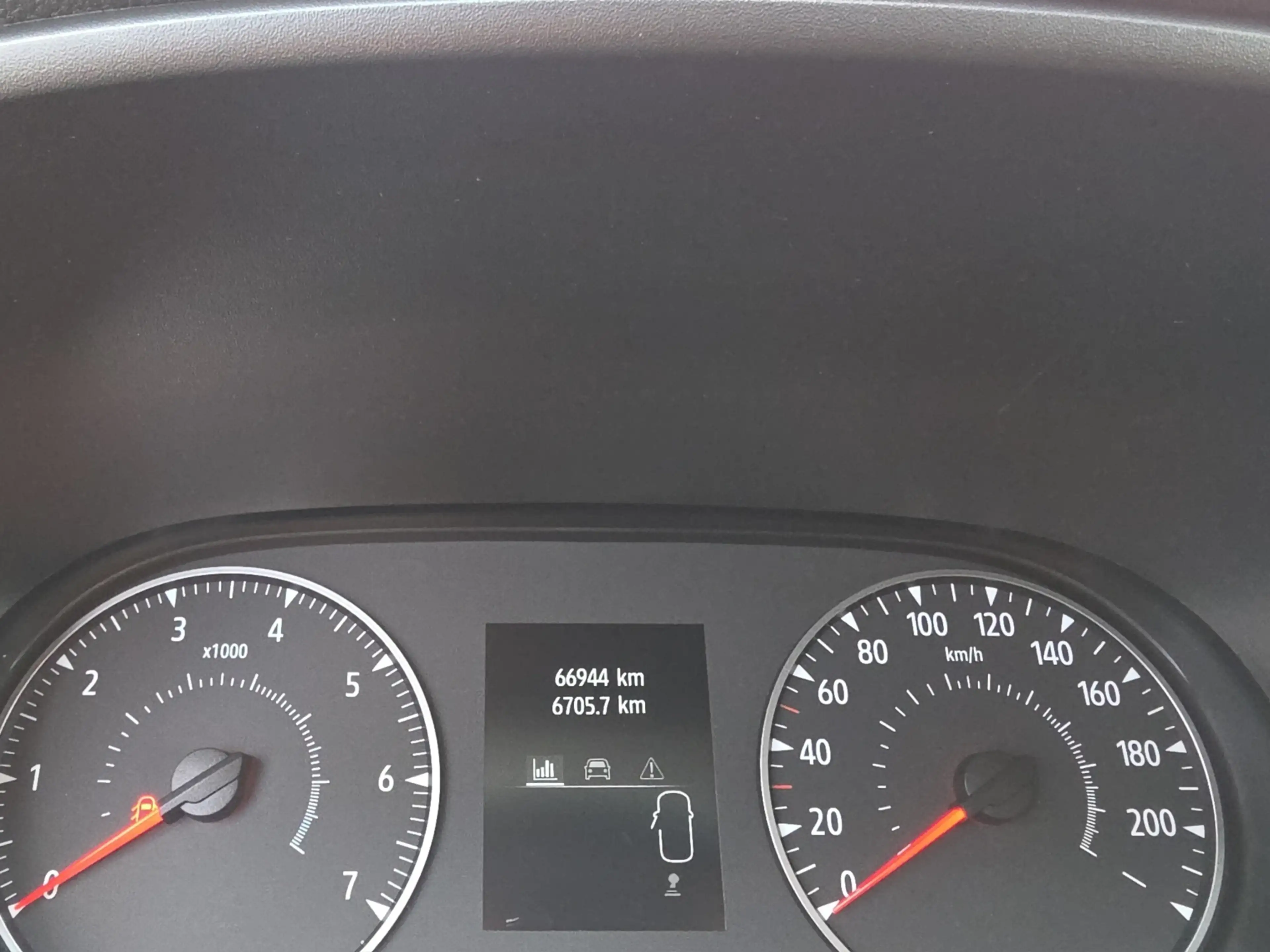 Dacia Jogger Expression ECO-G 100 7-Sitzer Sitzheizung Klimaautomatik Tempomat — photo 15