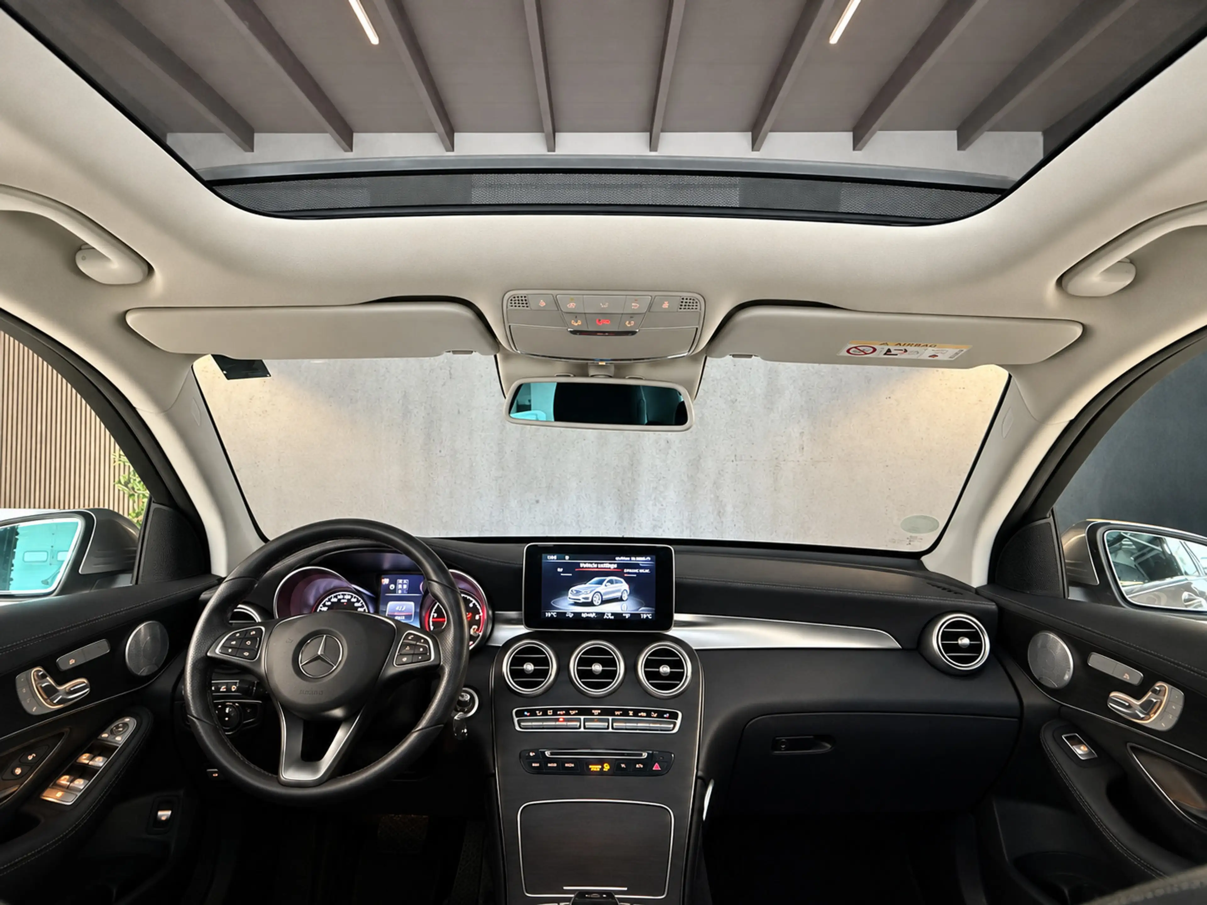 Mercedes-Benz GLC 250 d 4MATIC Prestige | Pano | Burmester | — photo 10