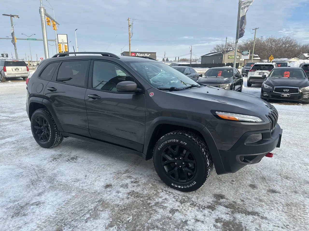 Jeep Cherokee снимка Jeep Cherokee