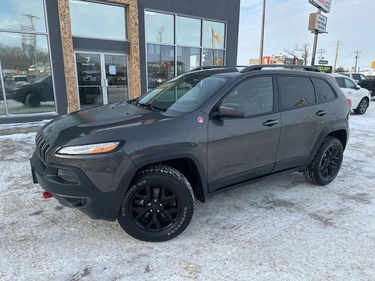 Jeep Cherokee снимка Jeep Cherokee