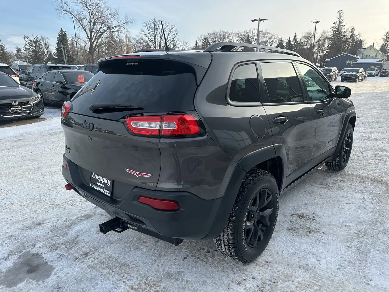 Jeep Cherokee снимка Jeep Cherokee