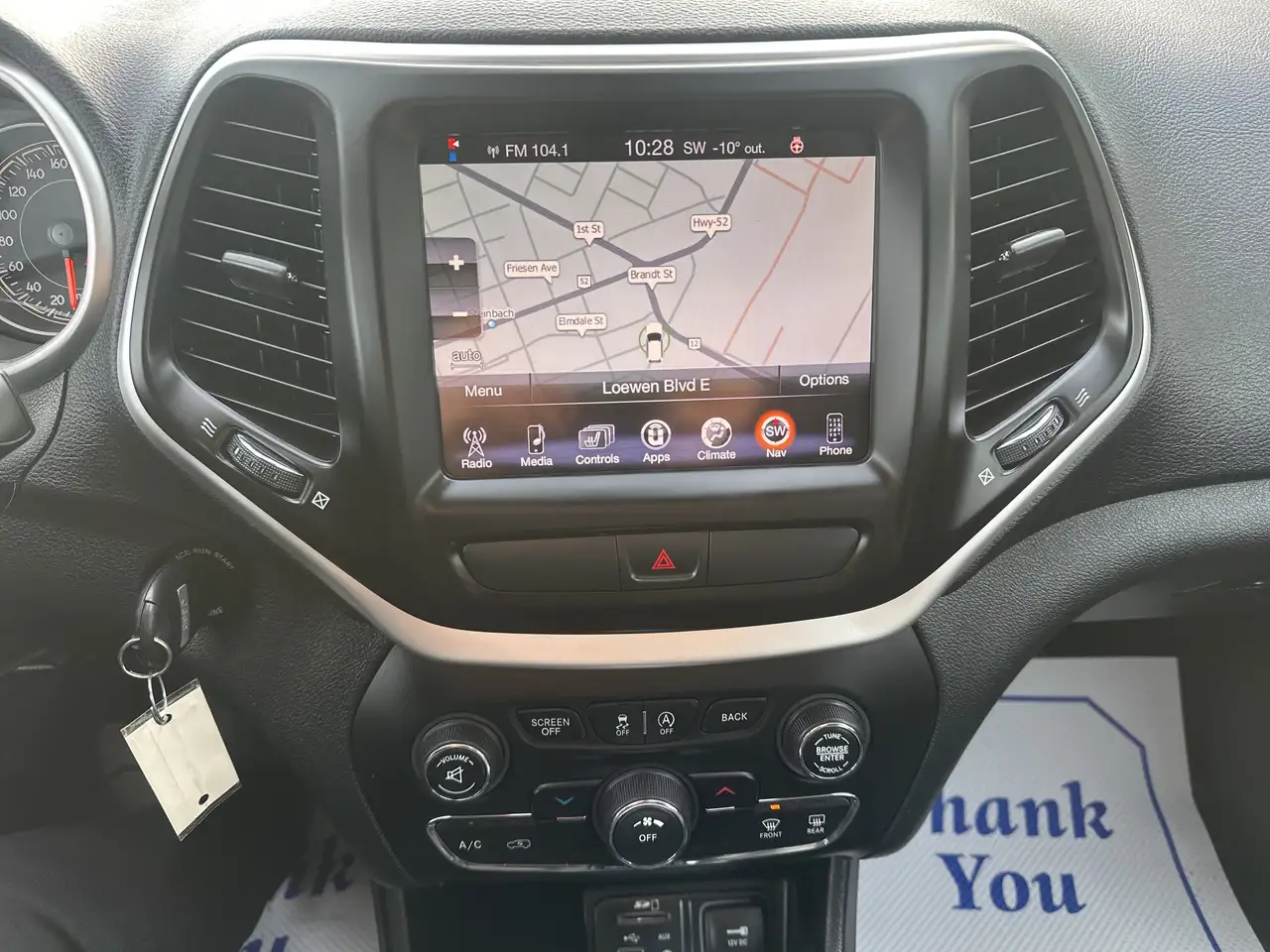Jeep Cherokee снимка Jeep Cherokee
