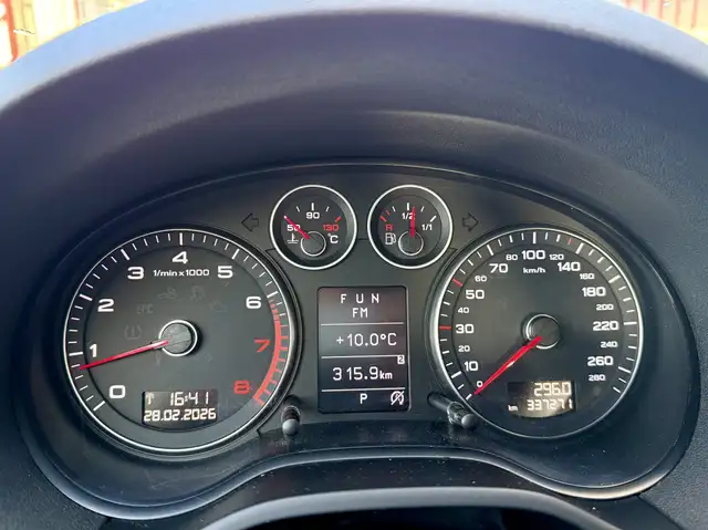 Audi A3 view 12