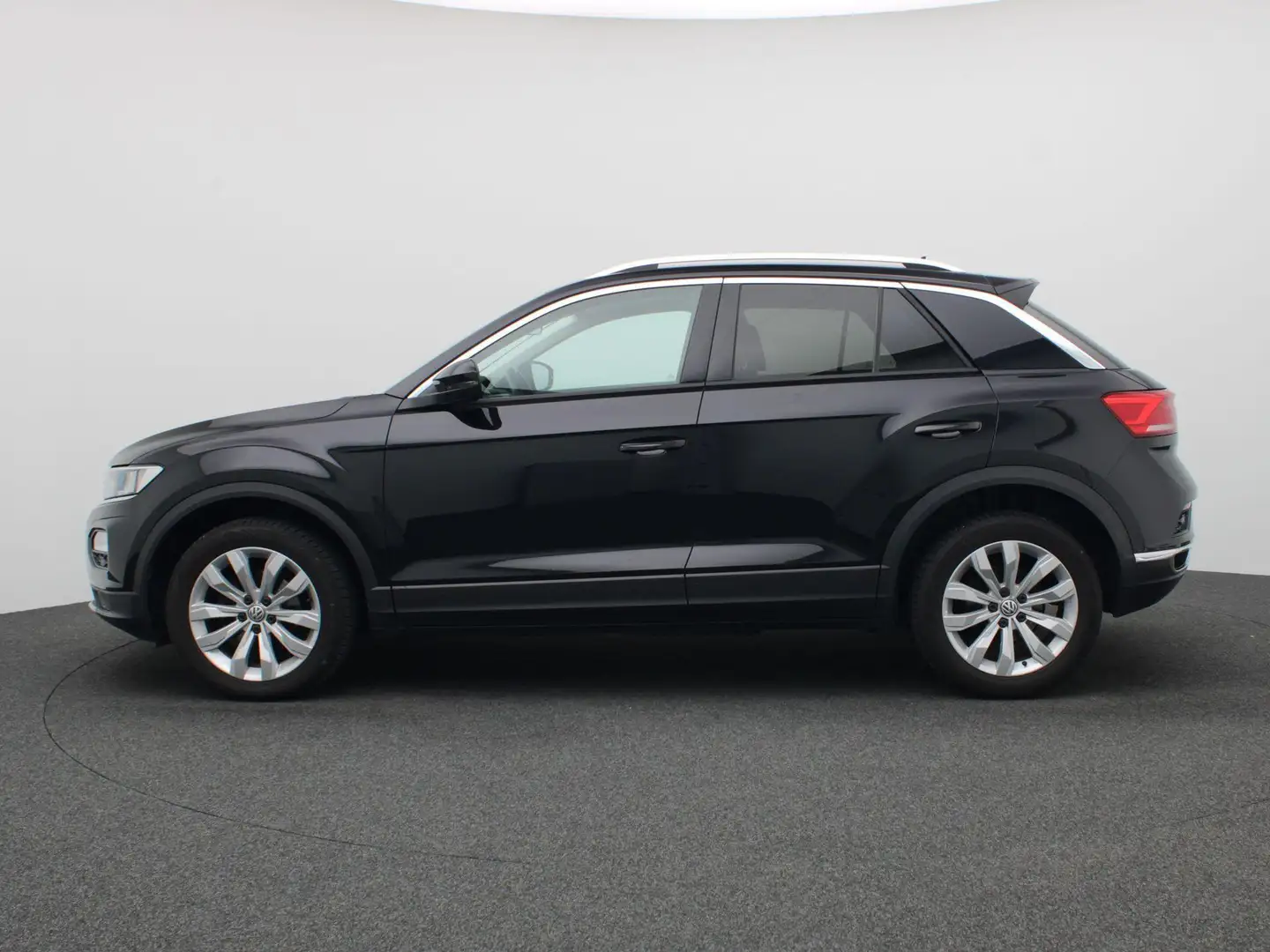 Volkswagen T-Roc 1.5 TSI Style 150 PK DSG Trekhaak, Virtual cockpit Negro - 2