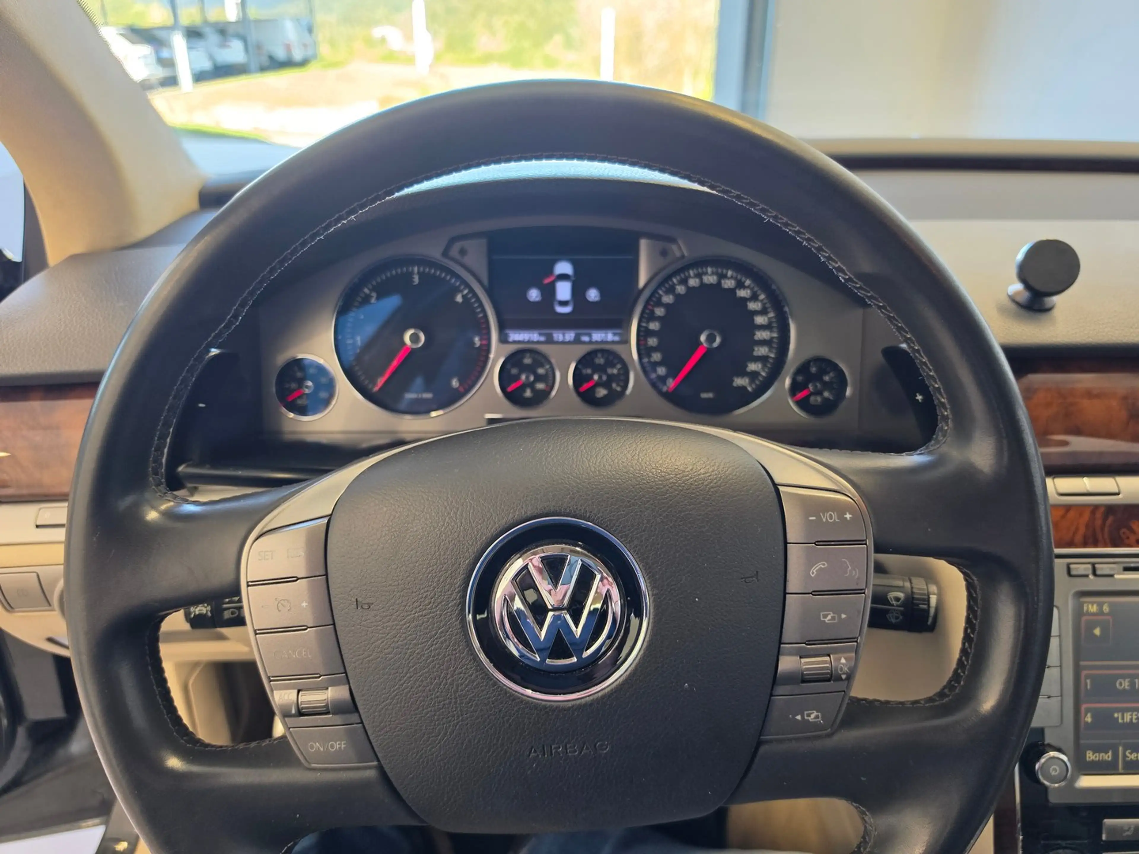 Volkswagen Phaeton V6 TDI D-PF 4motion — photo 9