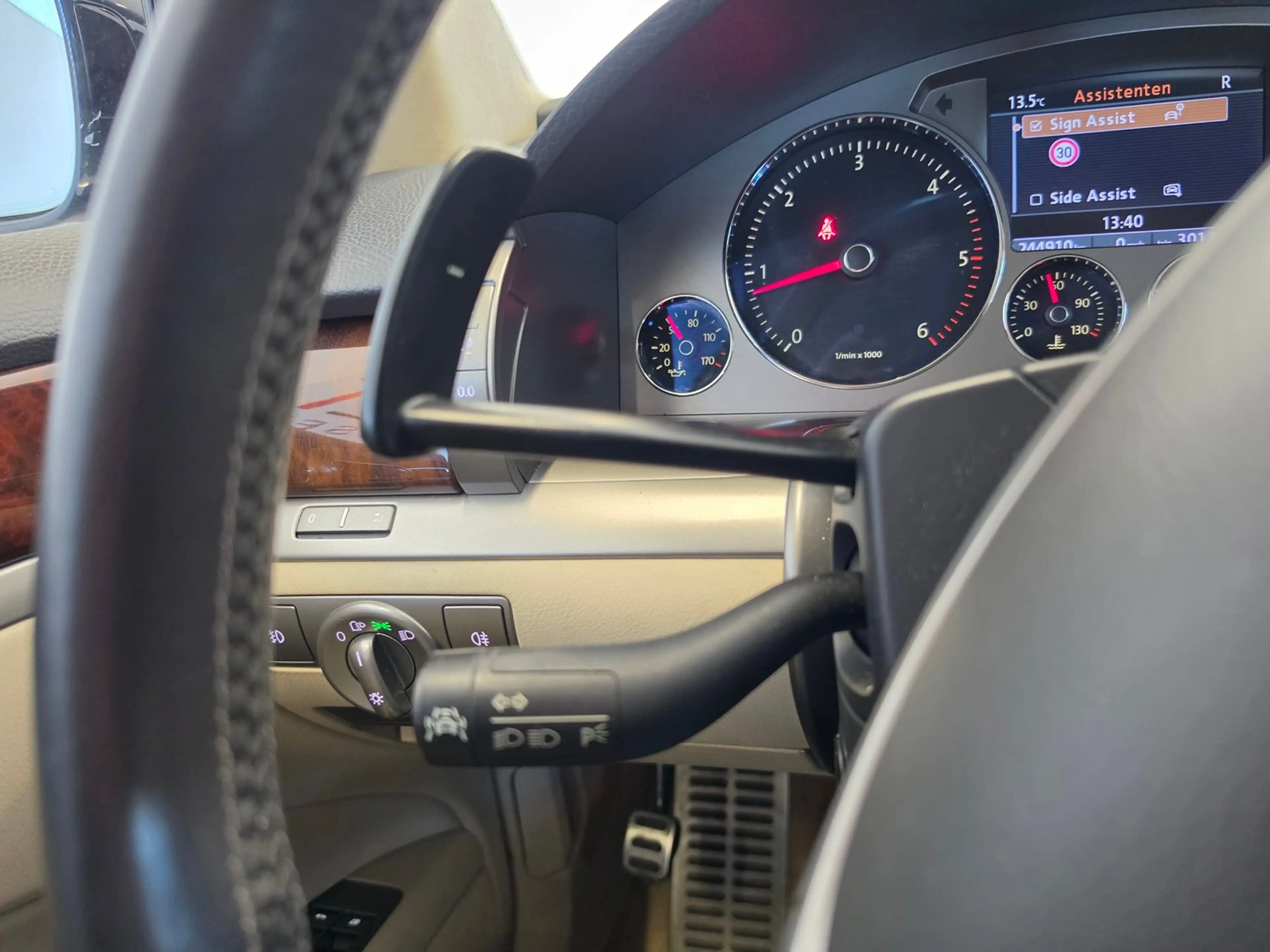 Volkswagen Phaeton V6 TDI D-PF 4motion — photo 14