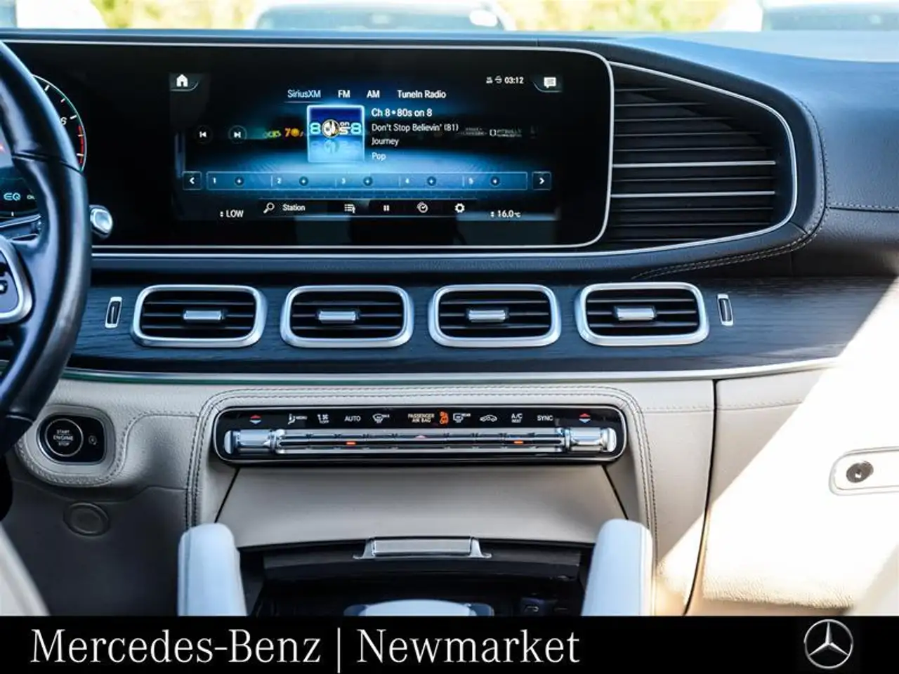 Mercedes-Benz GLE снимка Mercedes-Benz GLE