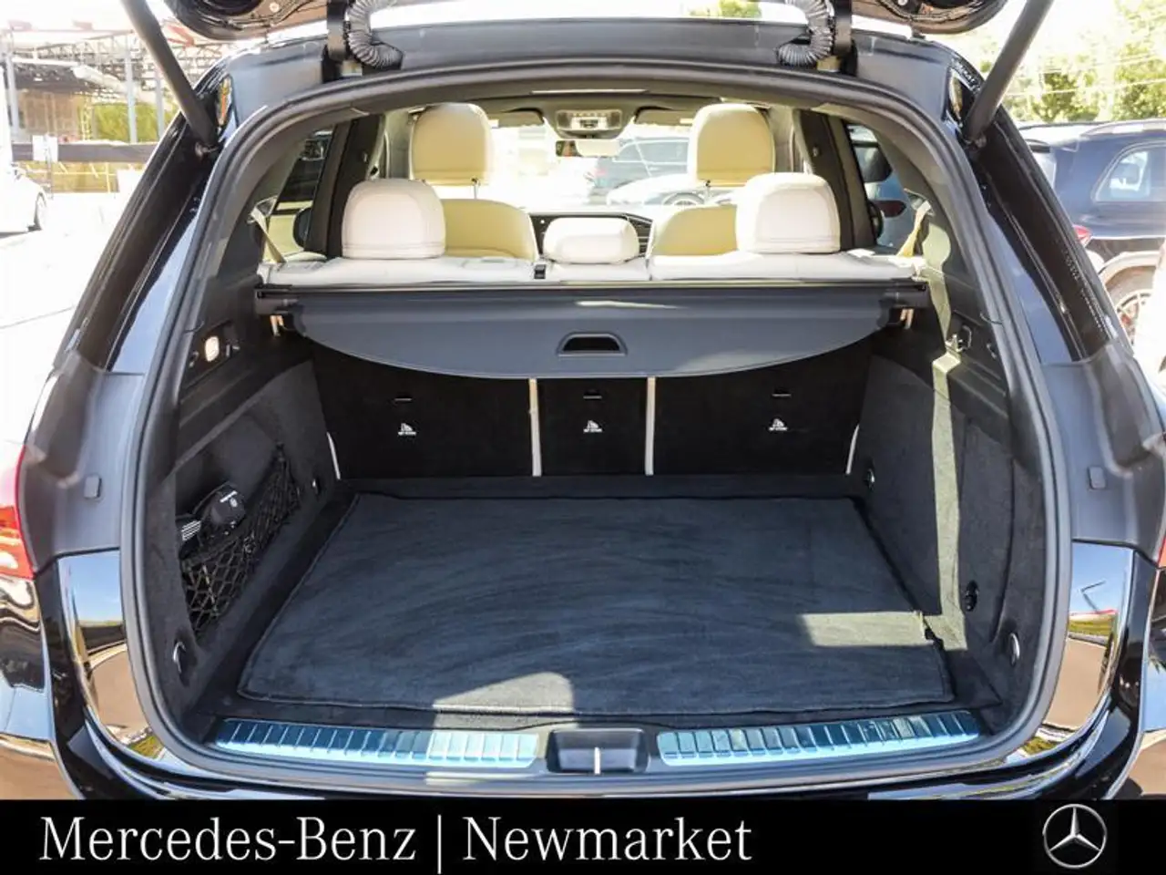 Mercedes-Benz GLE снимка Mercedes-Benz GLE