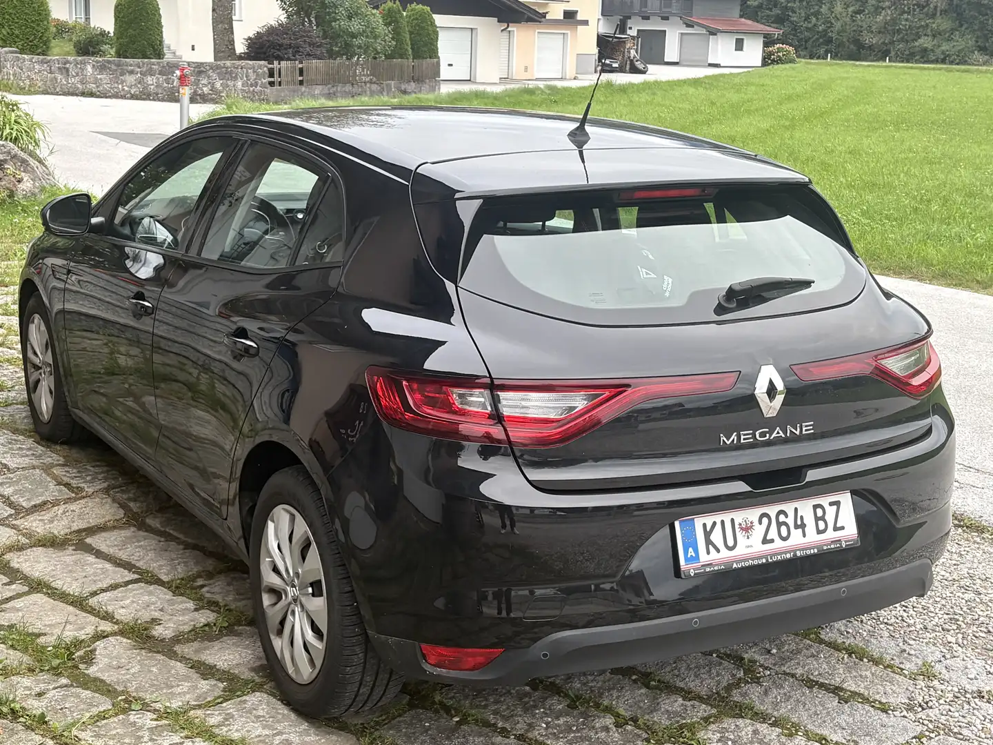 Renault Megane Mégane Life Energy TCe 100 - 2