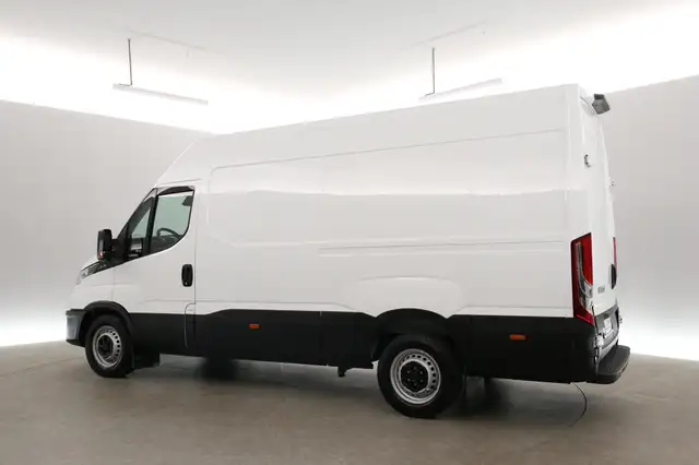 Iveco Daily view 4