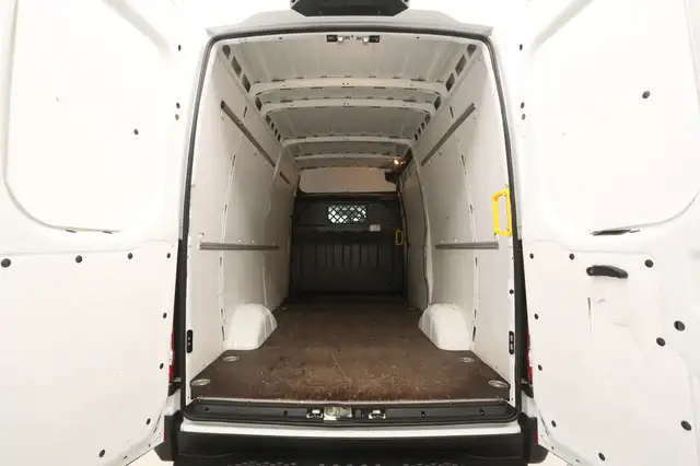 Iveco Daily view 3