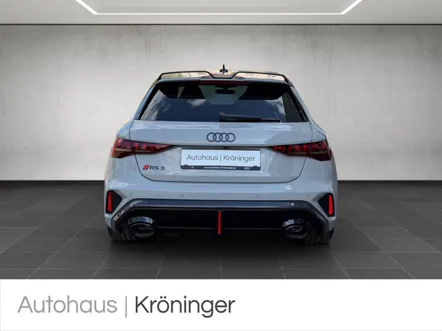 Audi RS3 view 6