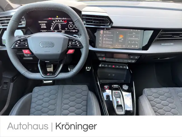 Audi RS3 view 13