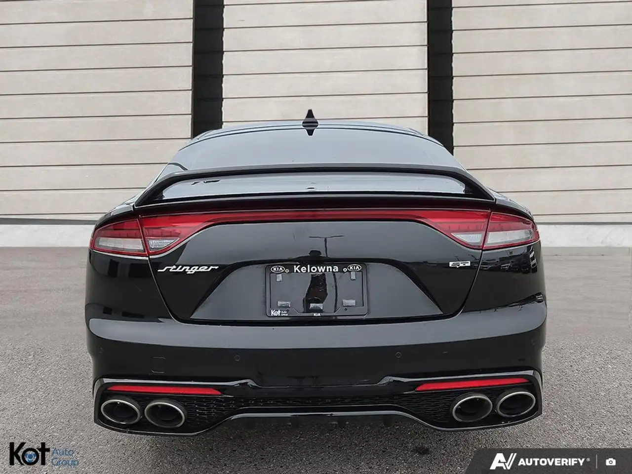 Kia Stinger снимка Kia Stinger
