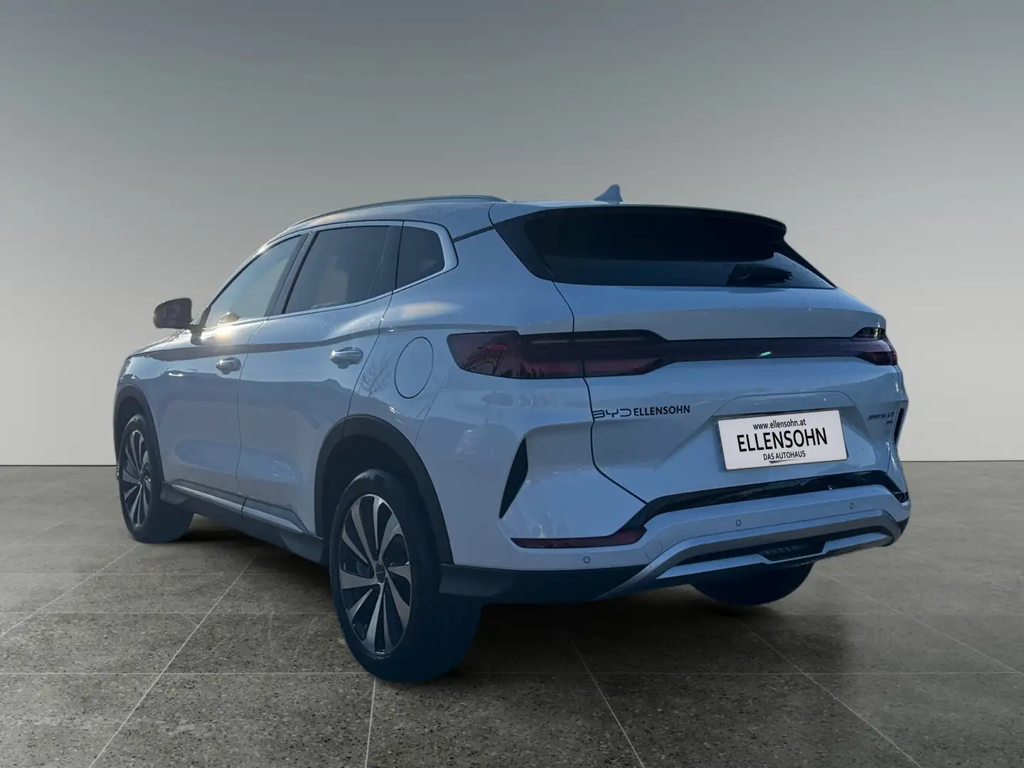 BYD Seal U DM-i Comfort Weiß - 2