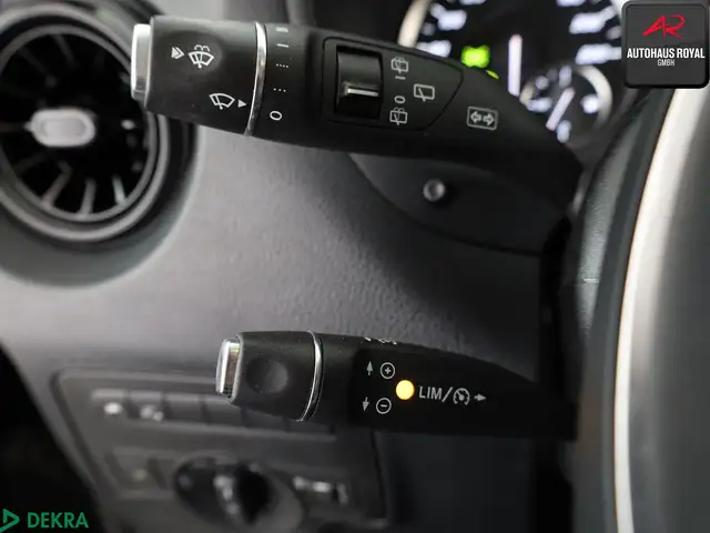 Mercedes-Benz Vito view 15