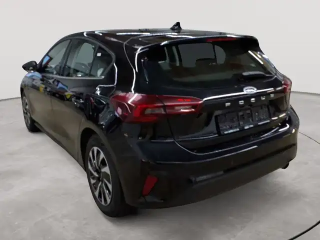 Ford Focus view 5