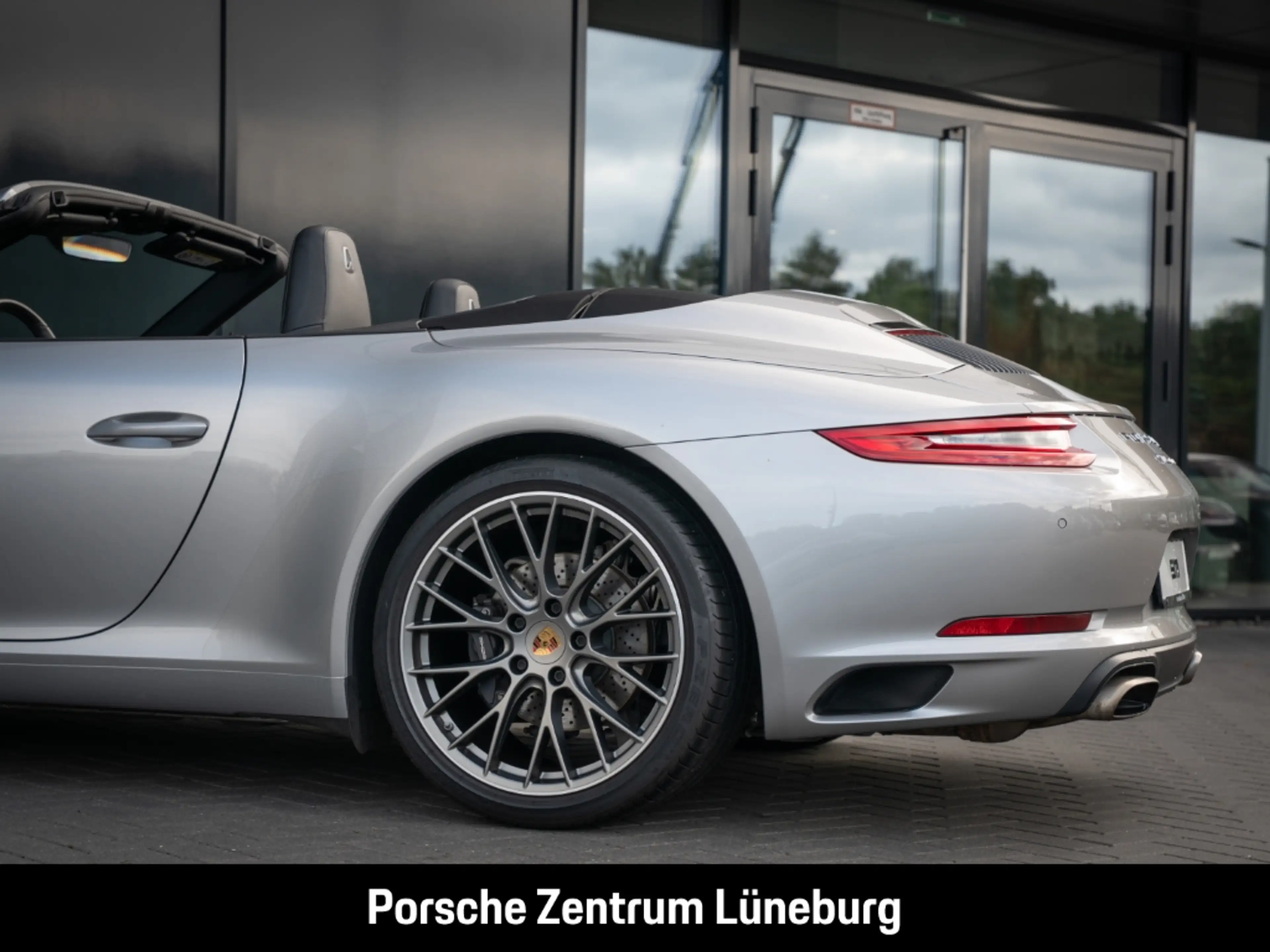 Porsche 991 911 Carrera Cabriolet PDK 23tkm GT-Silber — photo 12