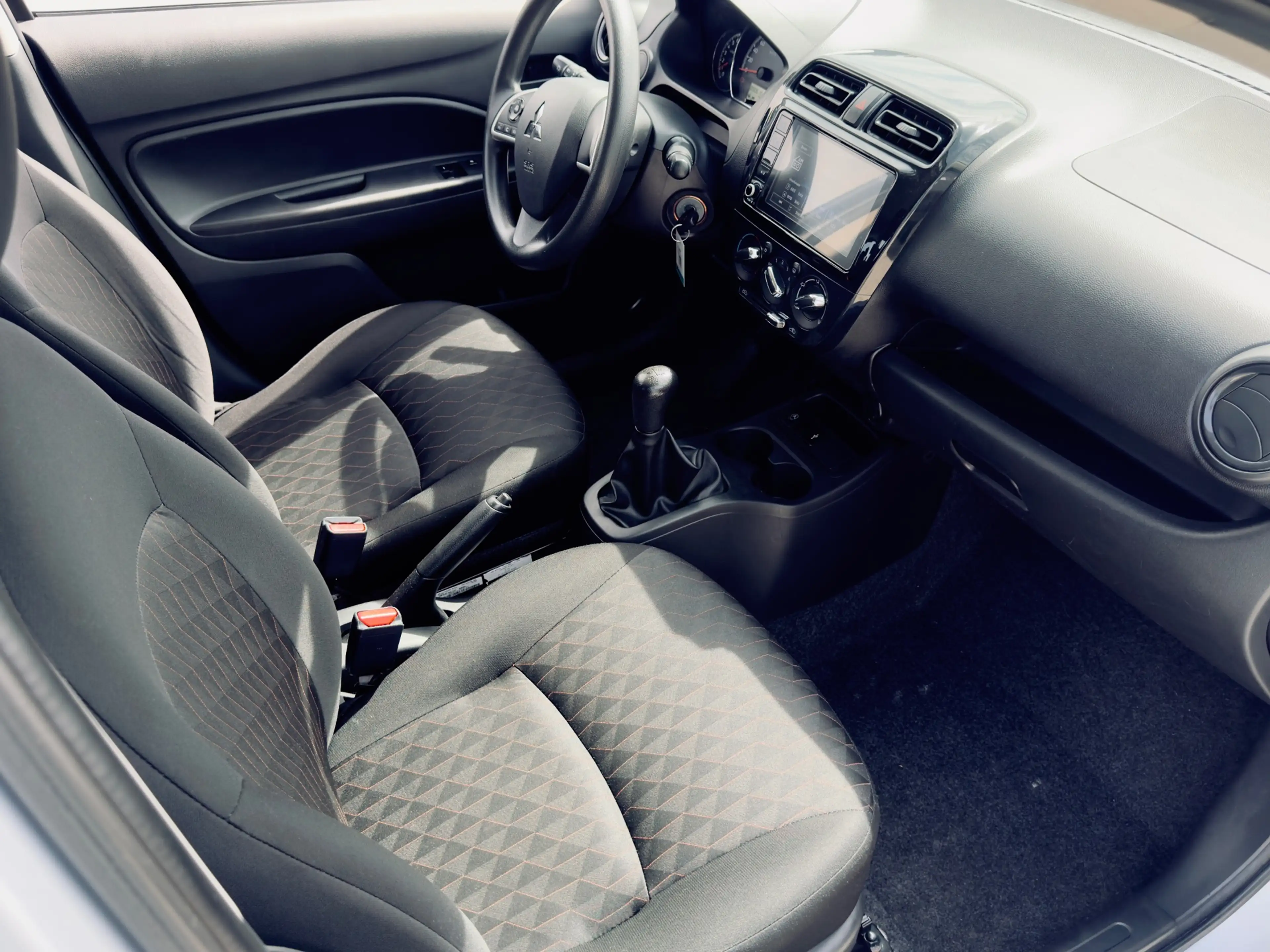 Mitsubishi Space Star 1.2 Cool+ — photo 9