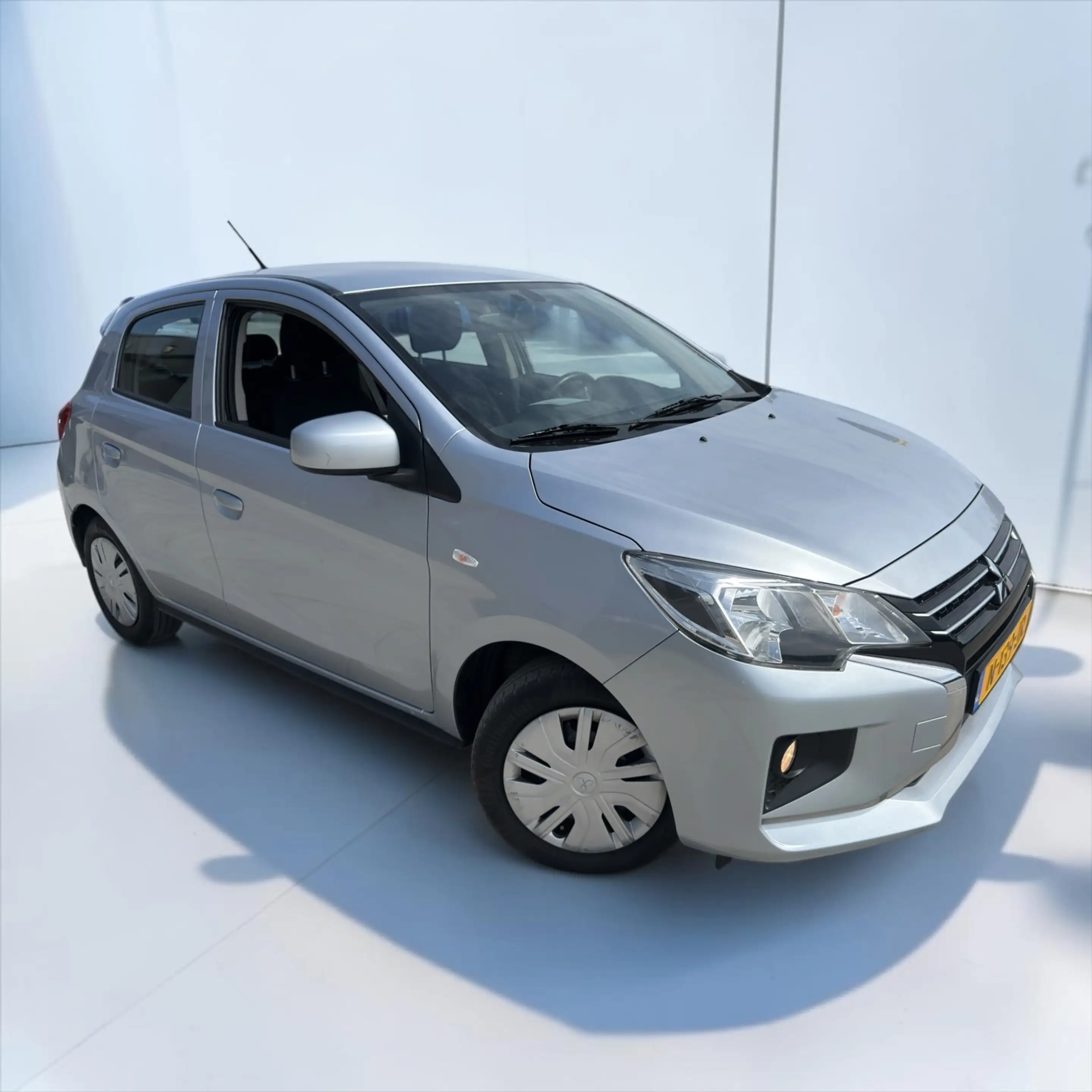 Mitsubishi Space Star 1.2 Cool+ — photo 2
