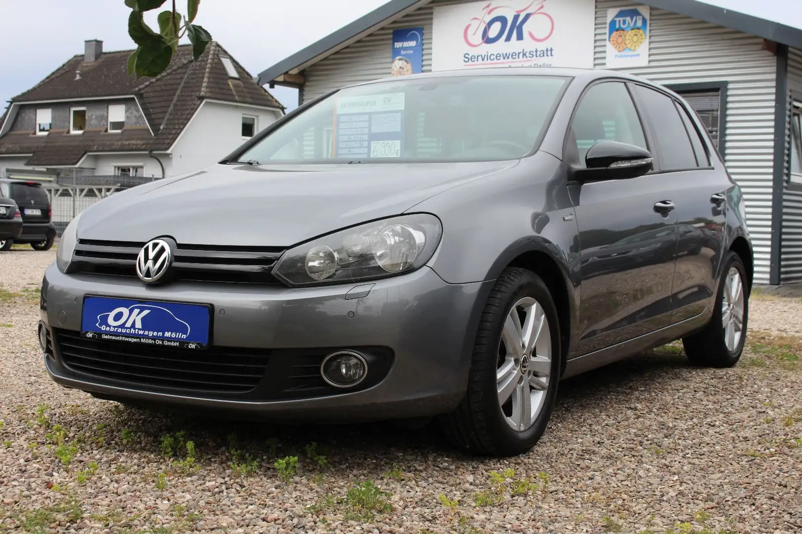 Volkswagen Golf 6 *1.Hand*S.Heft*Klima*SHZ*Nichtraucher*PDC Grey - 2