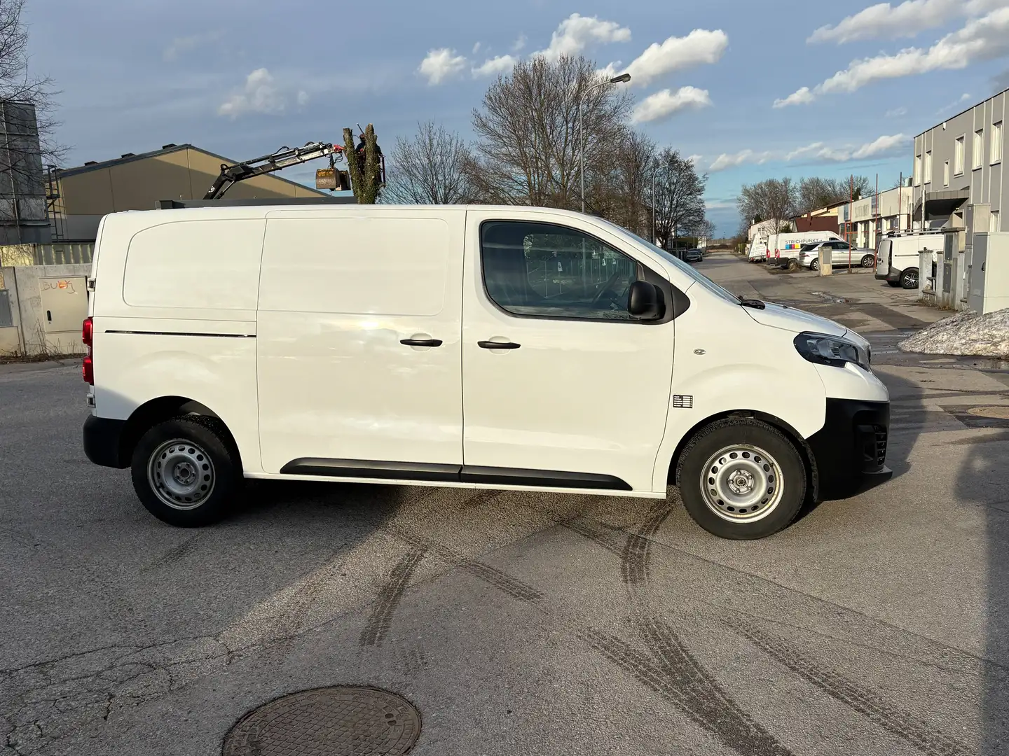 Peugeot Expert Premium Kasten L2H1 BlueHDI 120 S&S Weiß - 2