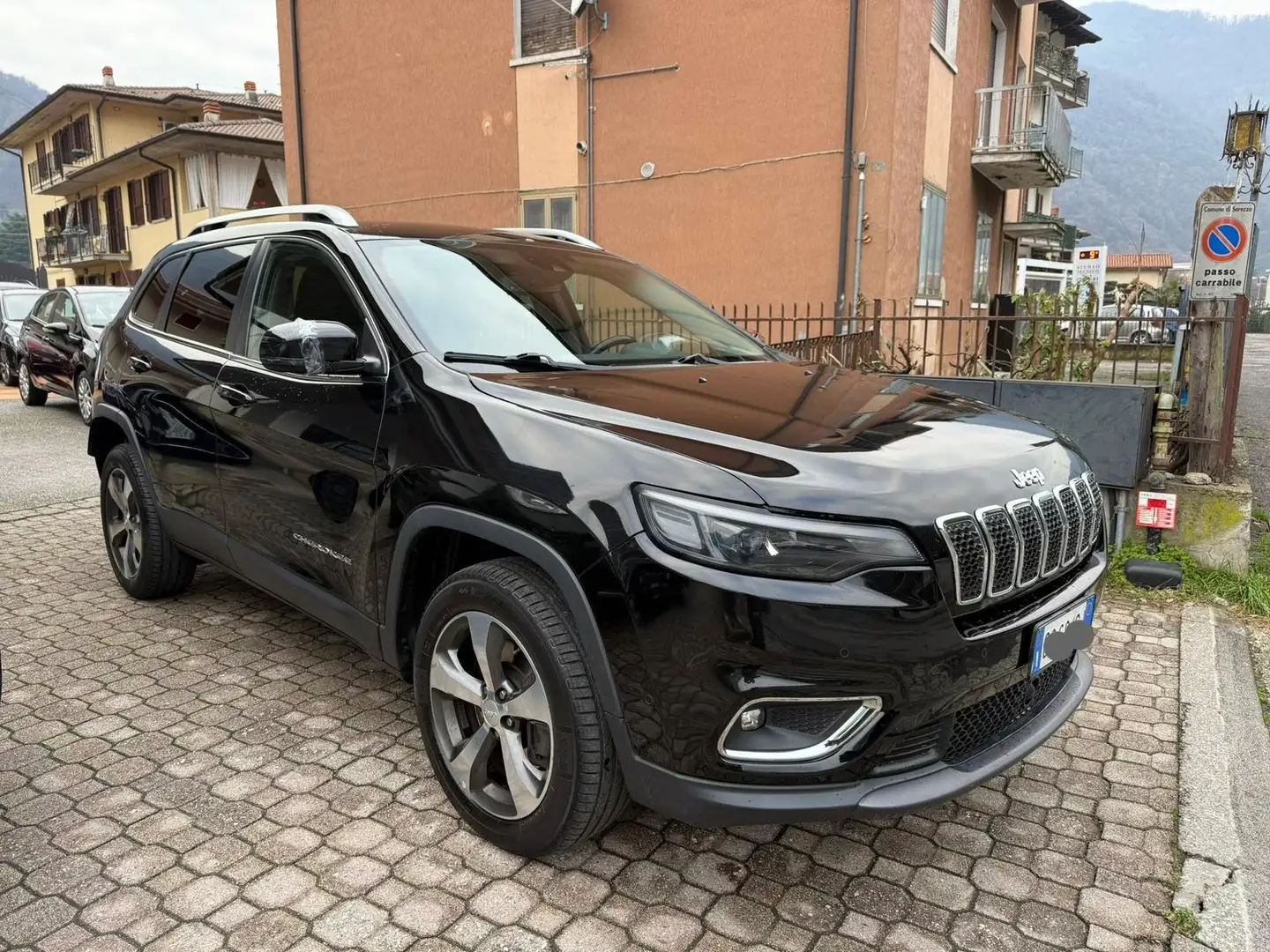 Jeep Cherokee CherokeeV 2.2 mjt Overland 4wd active drive I auto Nero - 2