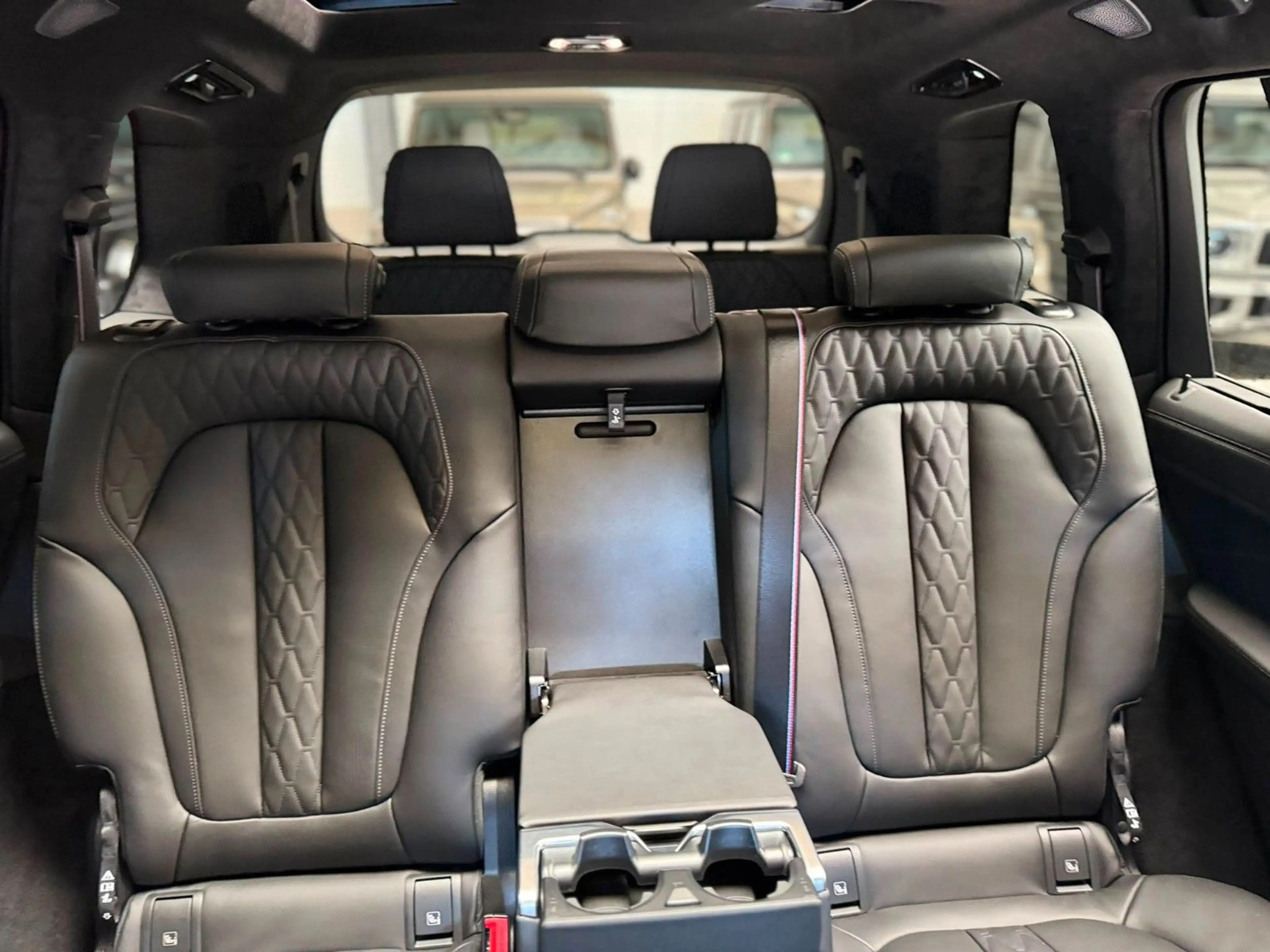 BMW X7 xDrive 40d M Sport PRO B&W SKY EXCLUSIVE FULL — photo 7