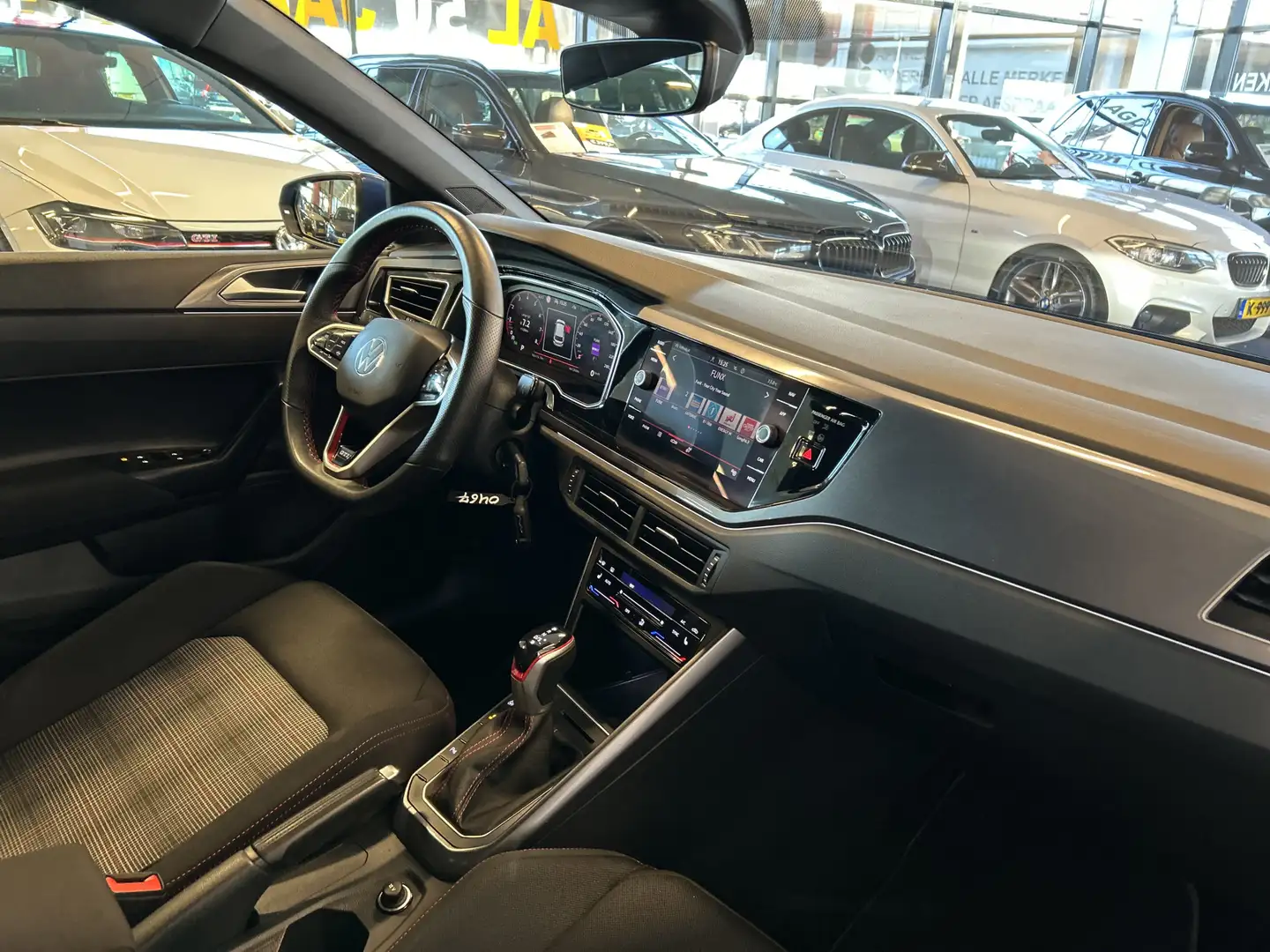 Volkswagen Polo GTI 2.0 TSI Facelift | Digital dashboard | Climate con Niebieski - 2