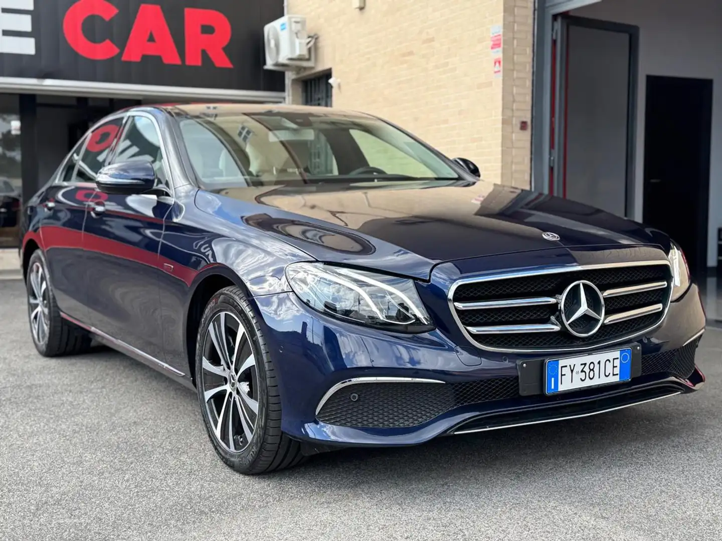 Mercedes-Benz E 300 de Auto EQ-Power Business Sport Azul - 1
