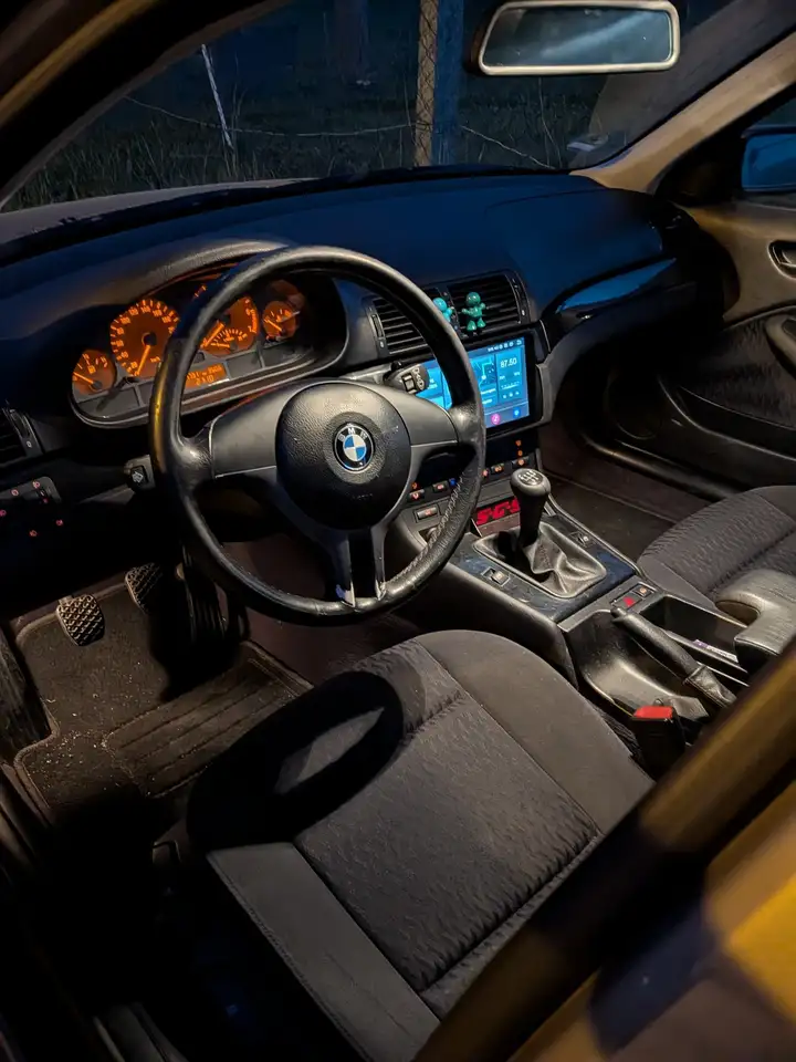 BMW 318i, foto 8