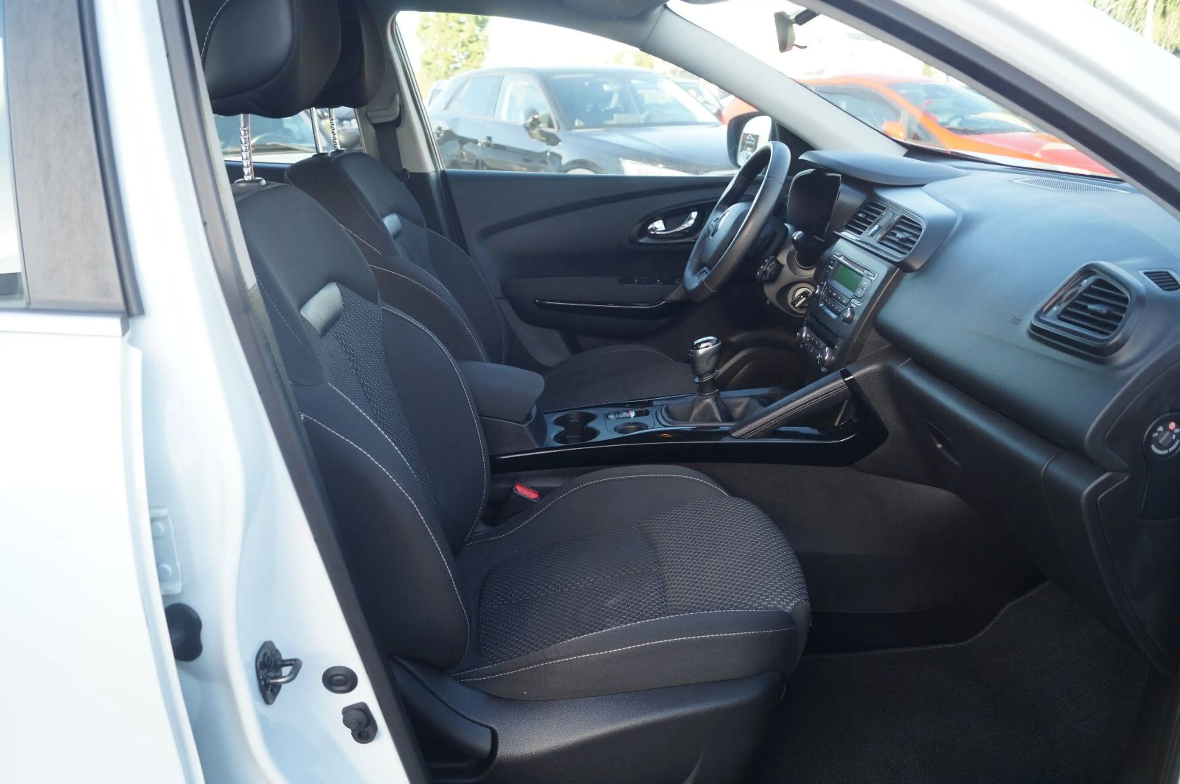 Renault Kadjar Life Klimaautomatik Tempomat EURO 6 — photo 11