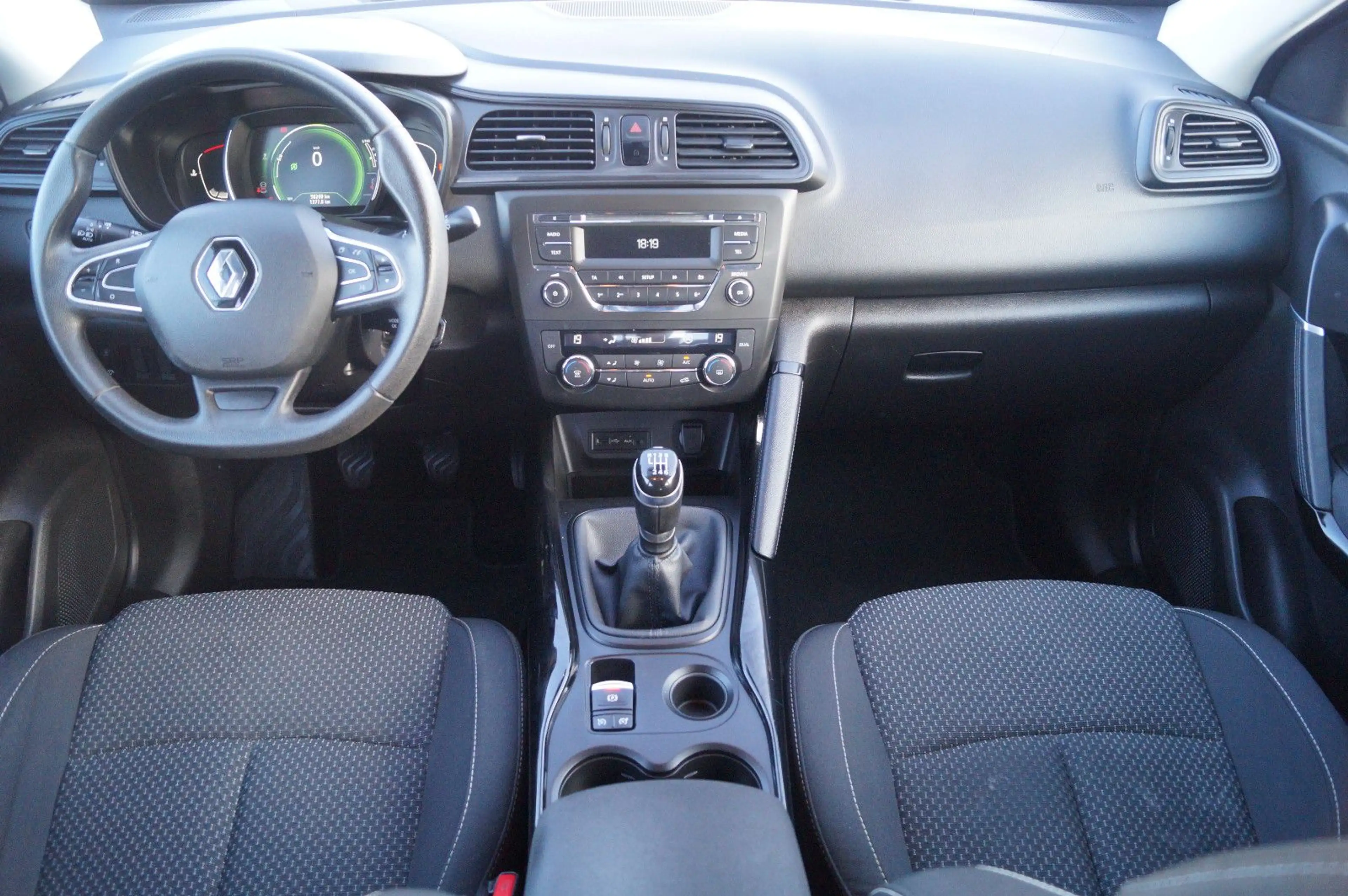 Renault Kadjar Life Klimaautomatik Tempomat EURO 6 — photo 15