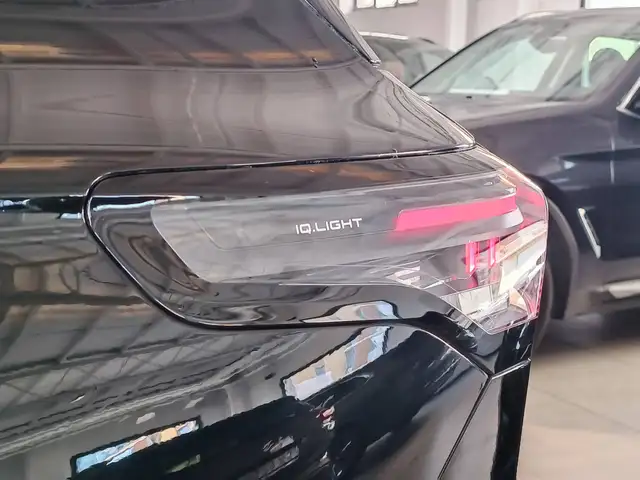 Volkswagen Tiguan view 16