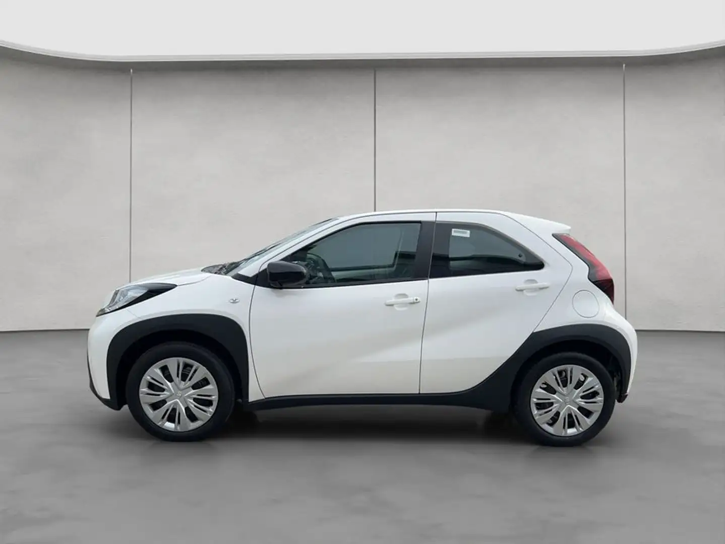 Toyota Aygo X X S-CVT Play Tageszulassung Weiß - 2