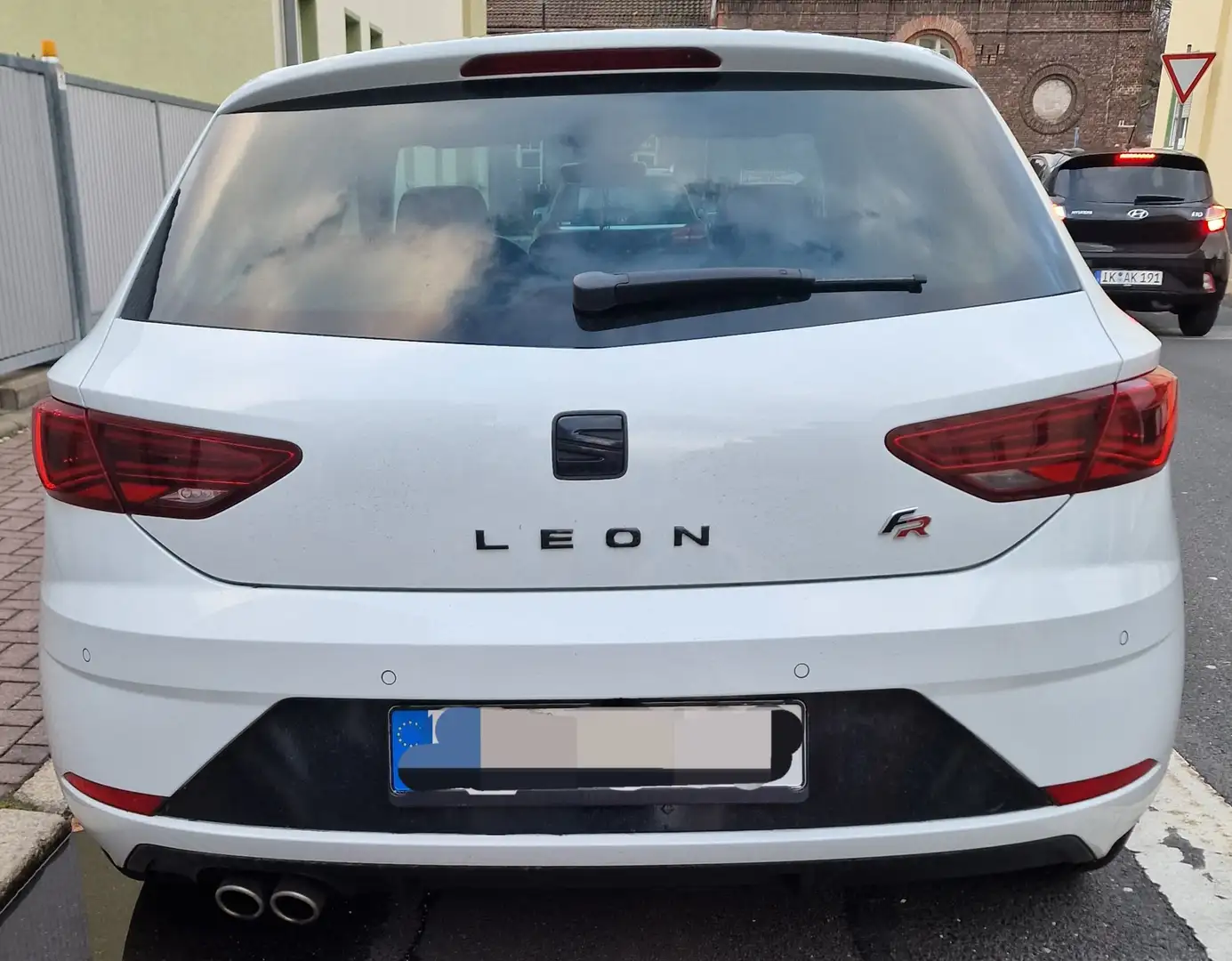 SEAT Leon Leon 2.0 TDI DPF Start Weiß - 2