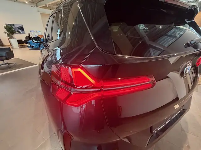 BMW X3 view 7
